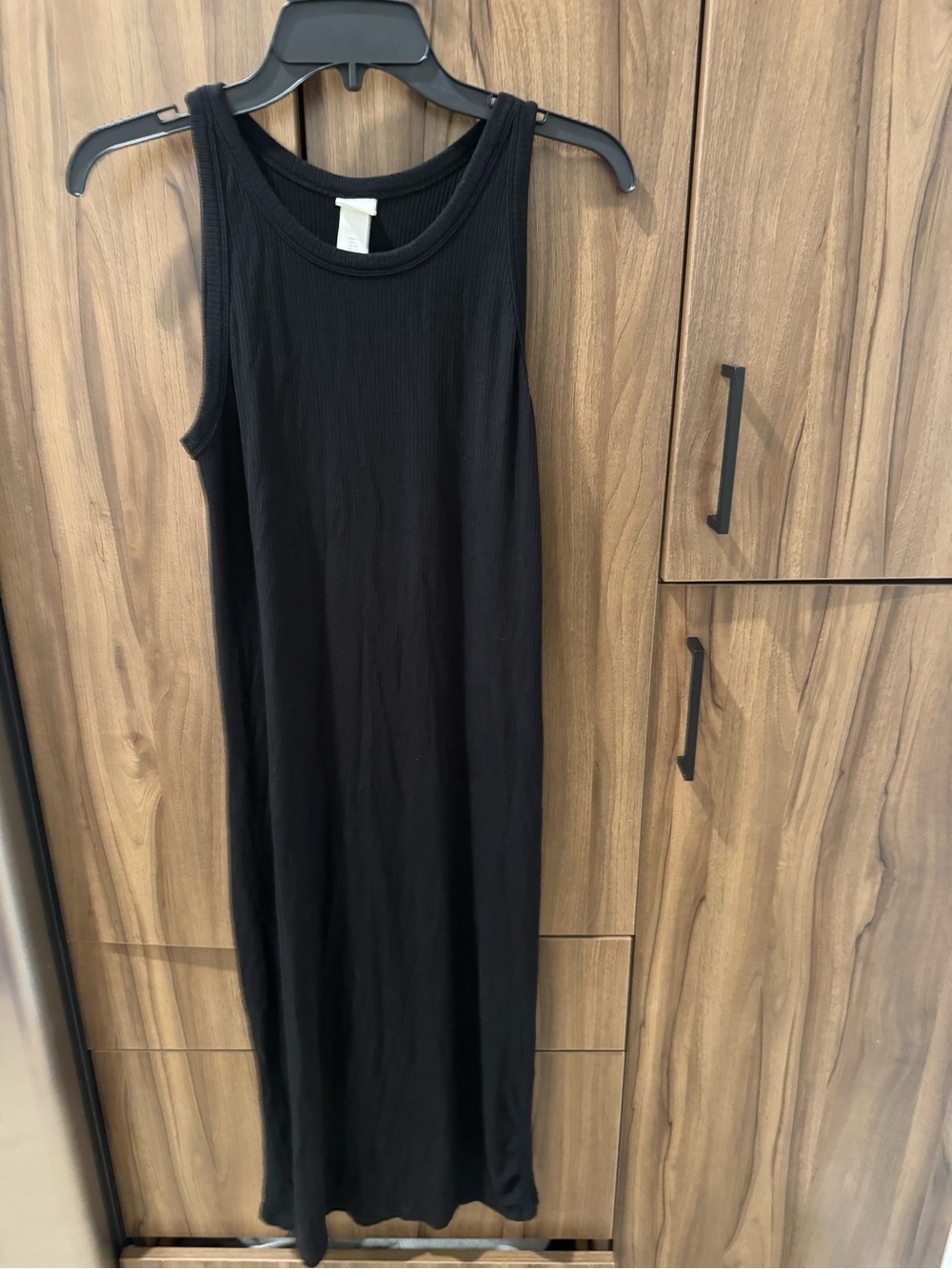 Classic Black Ribbed Tank Dress - Women - Picture 4 of 6